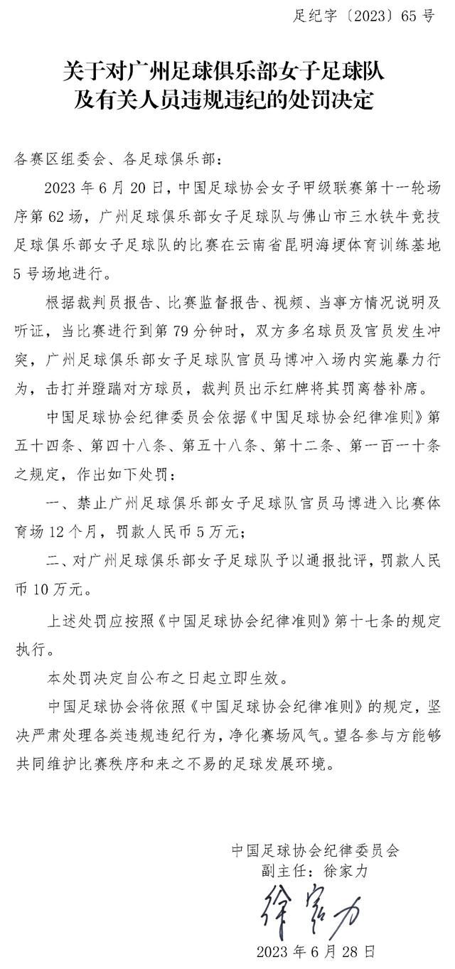 苏守德惊讶的问：你……你是为老爷子背黑锅才被叶辰抓到这儿来的？苏守道一脸郁闷的叹了口气，道：妈的，我这段时间可是倒了血霉了，本来是被老爷子安排，去跟伊藤家族的伊藤雄彦碰面，谁想到伊藤雄彦没碰上，结果被叶辰抓了个正着，紧接着就被叶辰扔去了叙利亚……什么？。